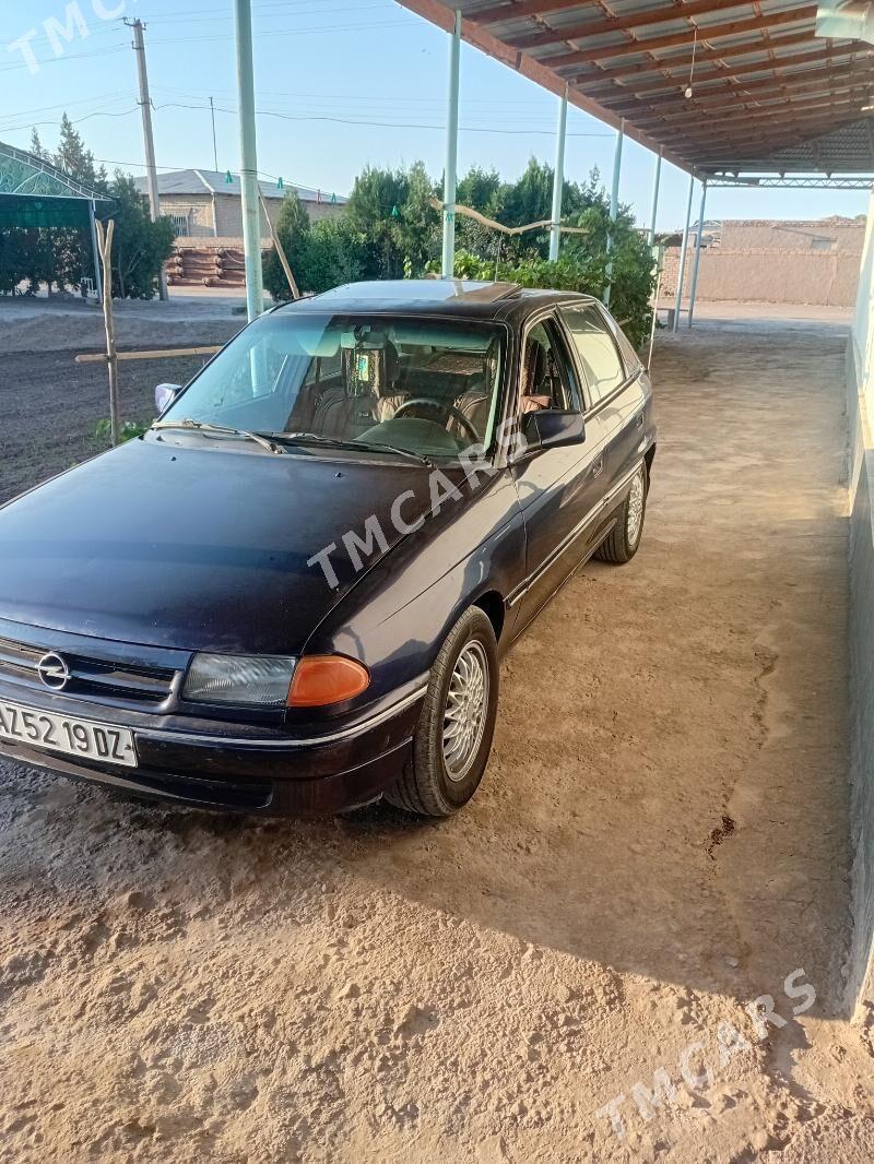 Opel Astra 1994 - 27 000 TMT - Дашогуз - img 5