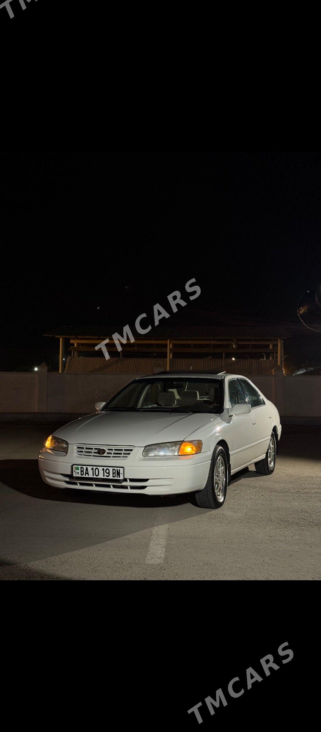 Toyota Camry 1997 - 130 000 TMT - Балканабат - img 3