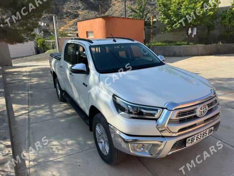 Toyota Hilux 2022 - 600 000 TMT - Türkmenbaşy - img 7