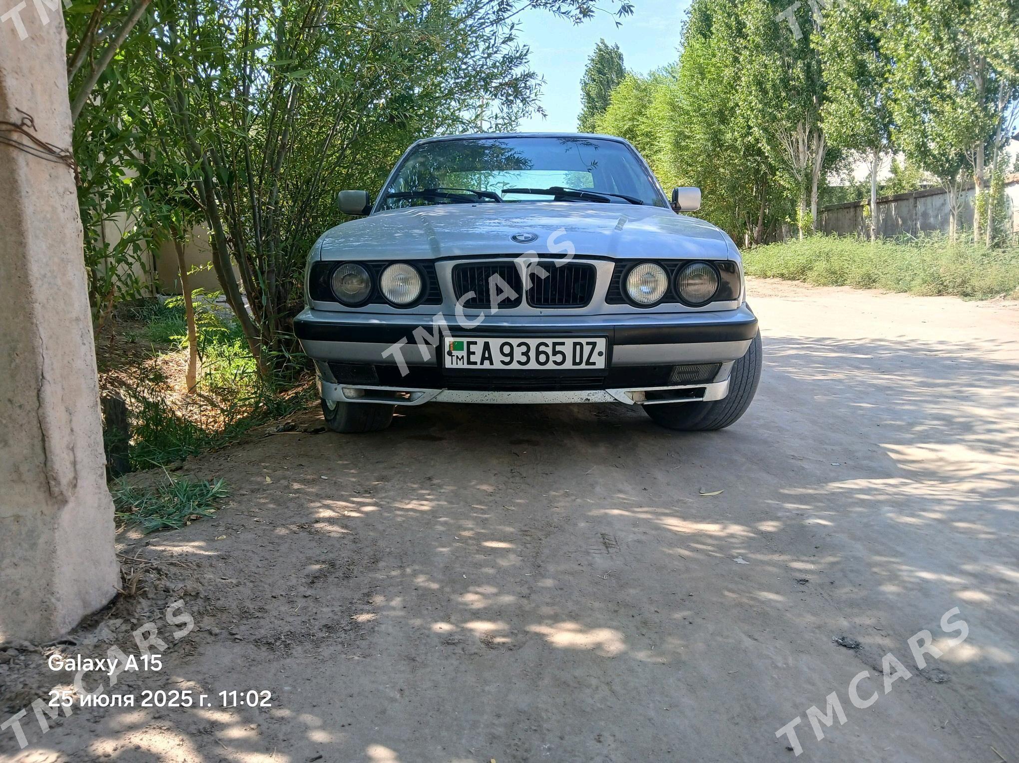 BMW 5 Series 1995 - 60 000 TMT - Кёнеургенч - img 4