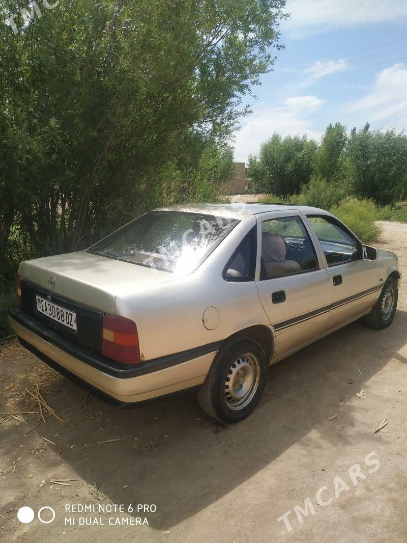Opel Vectra 1990 - 20 000 TMT - Кёнеургенч - img 3