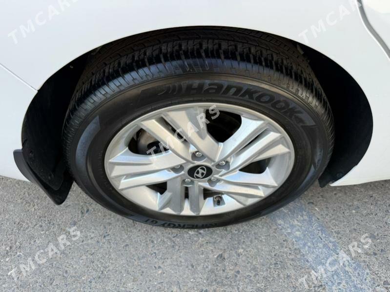 Hyundai Elantra 2020 - 226 000 TMT - Ашхабад - img 9