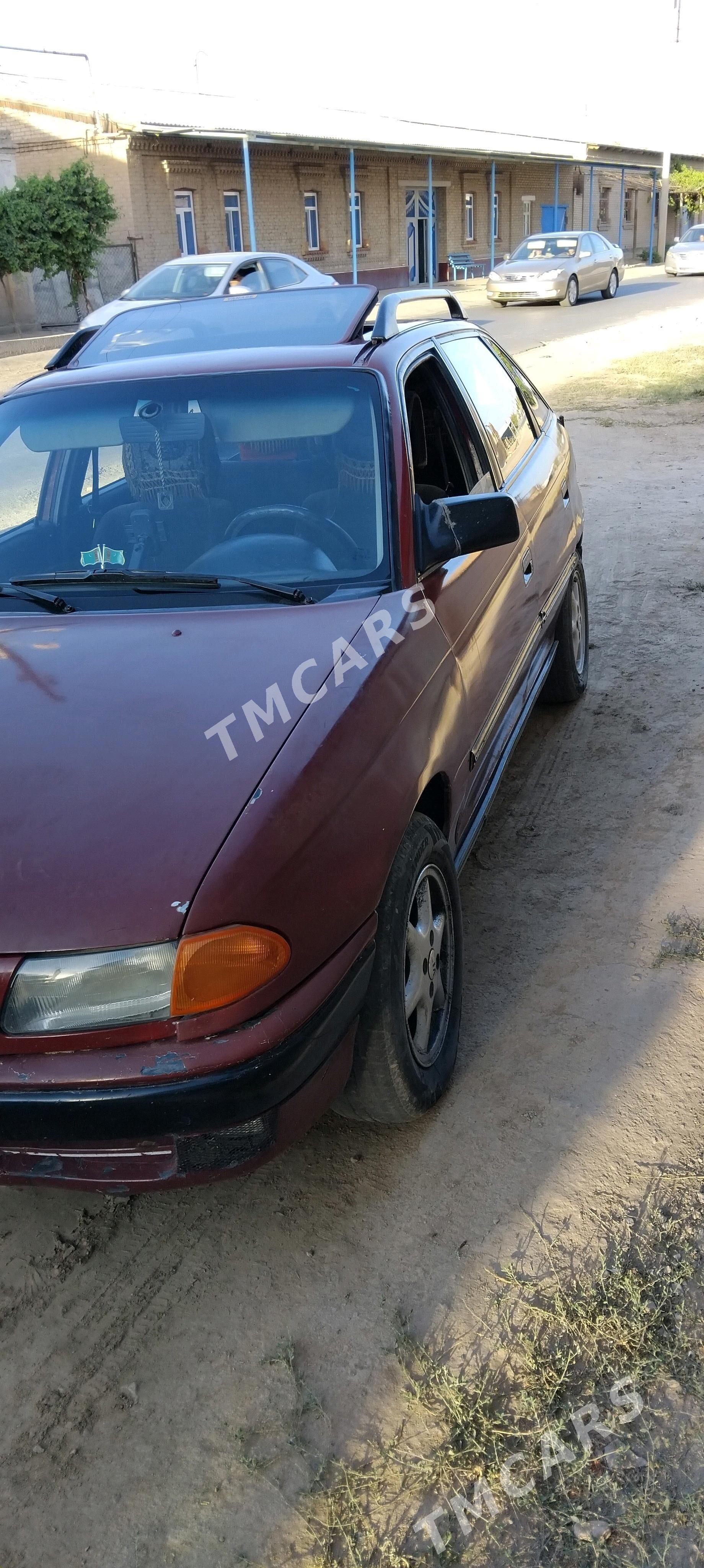 Opel Astra 1992 - 18 000 TMT - Чарджоу - img 4