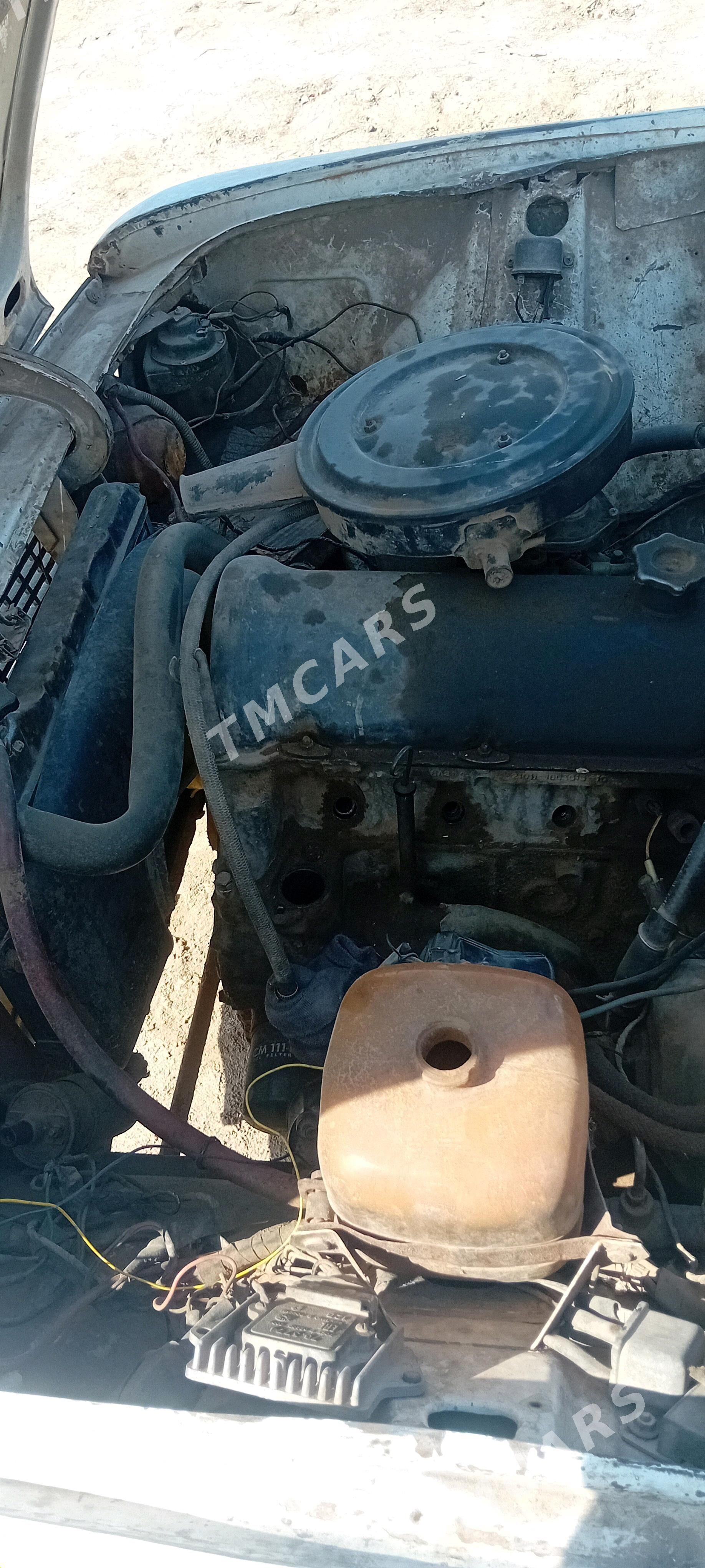 Lada 2106 1981 - 10 000 TMT - Гурбансолтан Едже - img 2