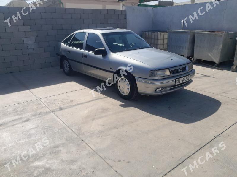 Opel Astra 1994 - 30 000 TMT - Garadamak - img 4