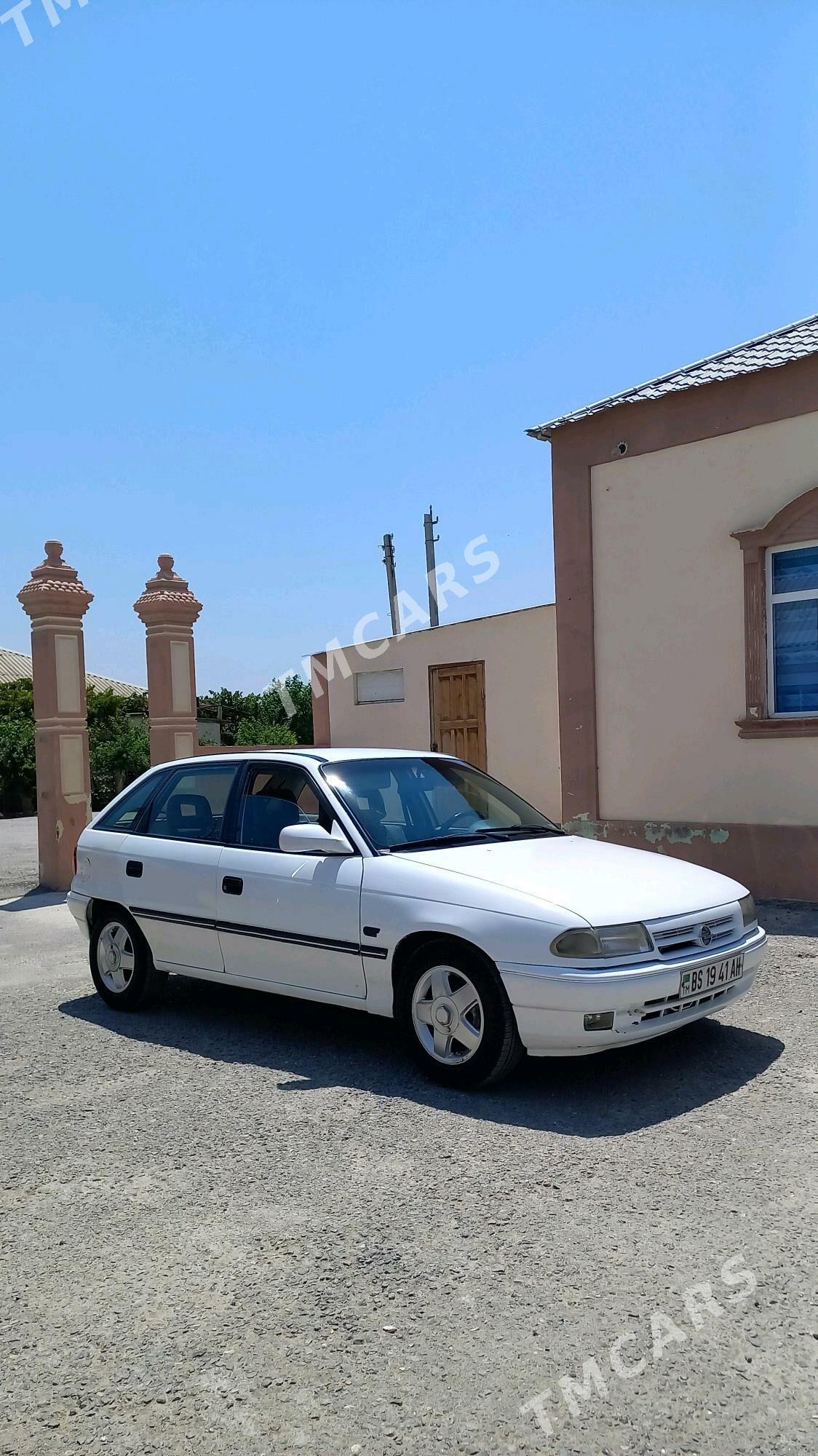 Opel Astra 1994 - 40 000 TMT - Gökdepe - img 4