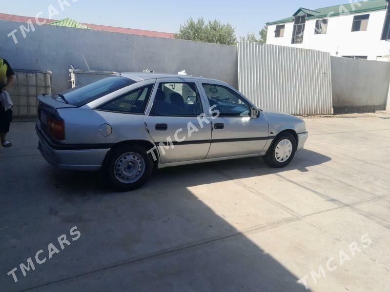 Opel Astra 1994 - 30 000 TMT - Garadamak - img 10