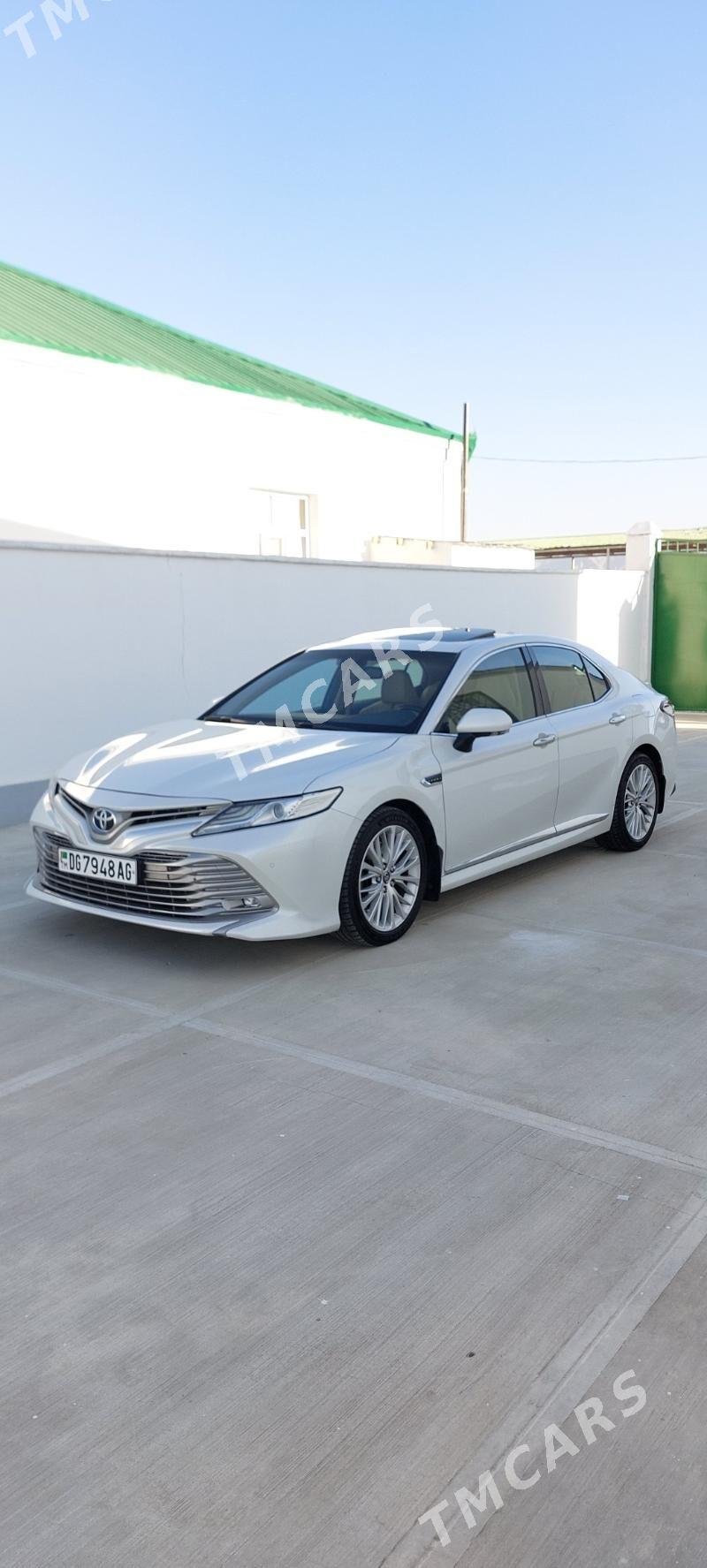 Toyota Camry 2020 - 450 000 TMT - Bäherden - img 2