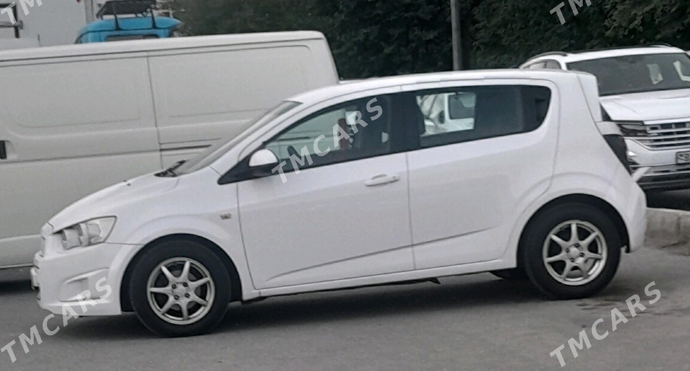 Chevrolet Aveo 2011 - 115 000 TMT - 11 мкр - img 2