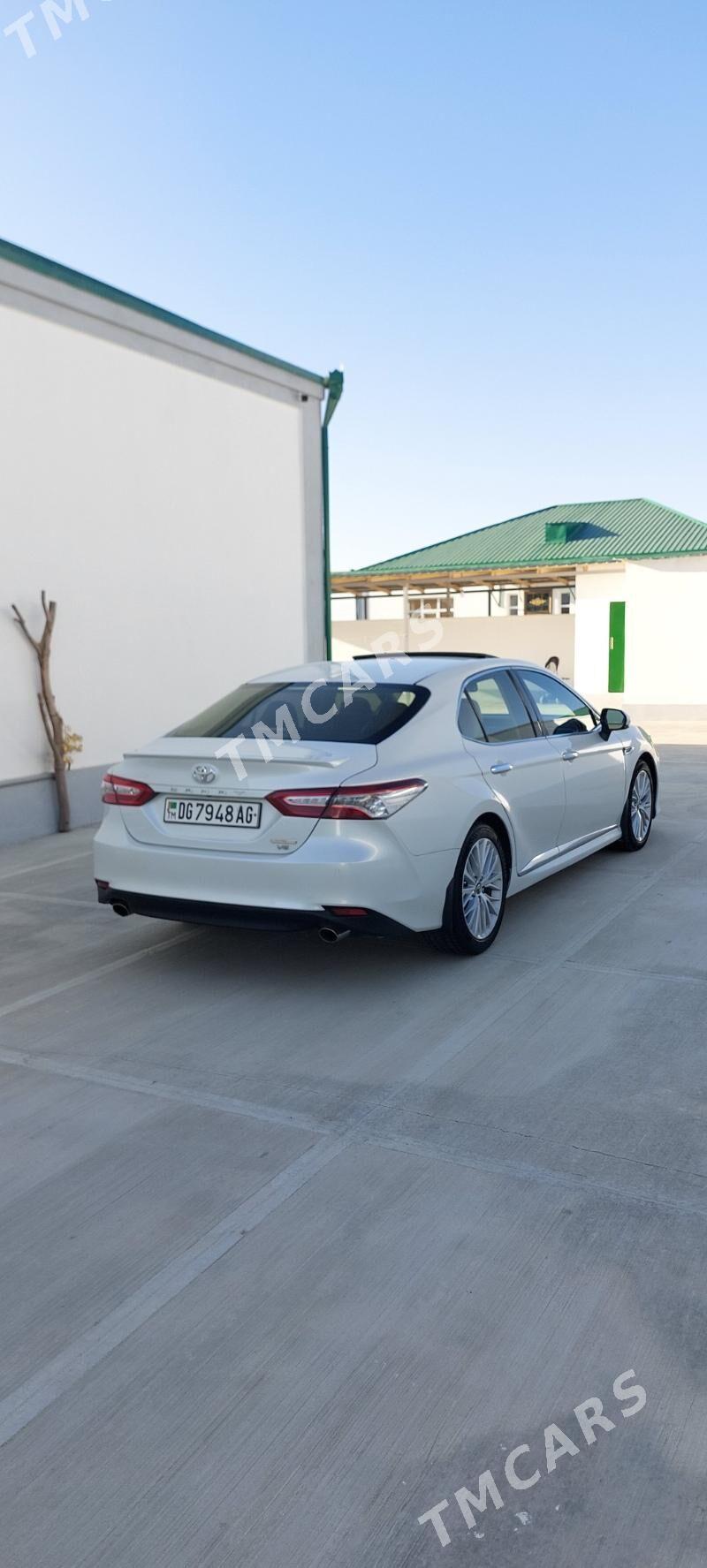 Toyota Camry 2020 - 450 000 TMT - Bäherden - img 5