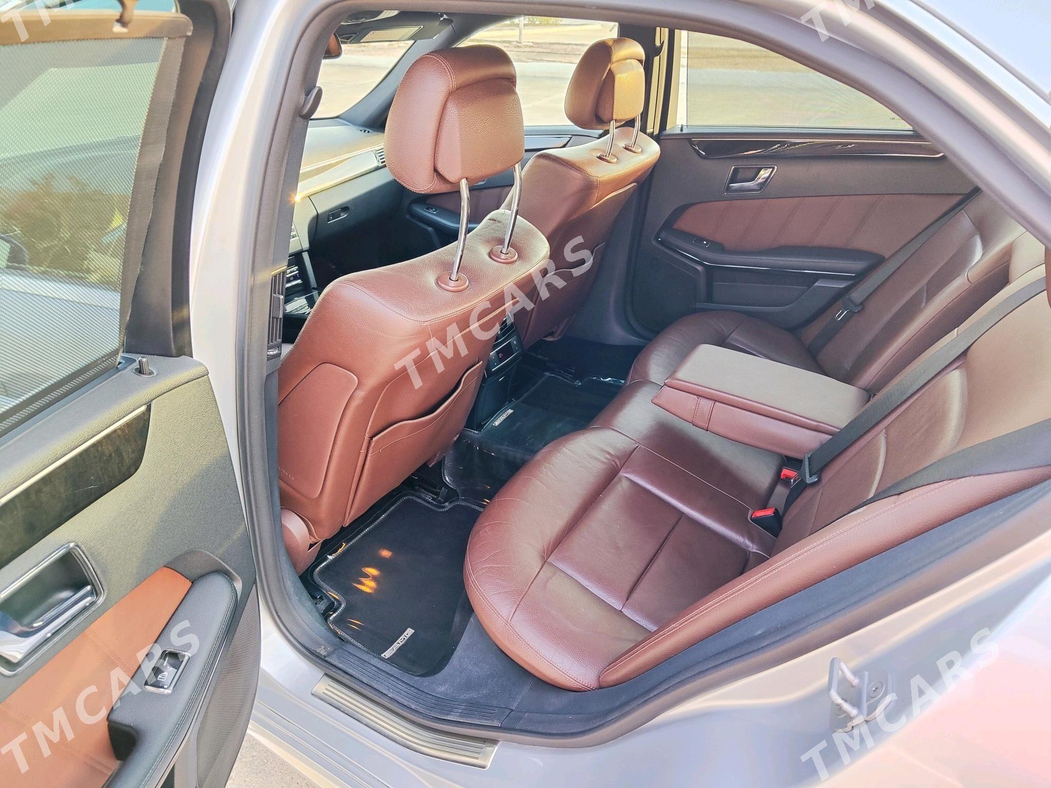 Mercedes-Benz E350 2010 - 300 000 TMT - Балканабат - img 5