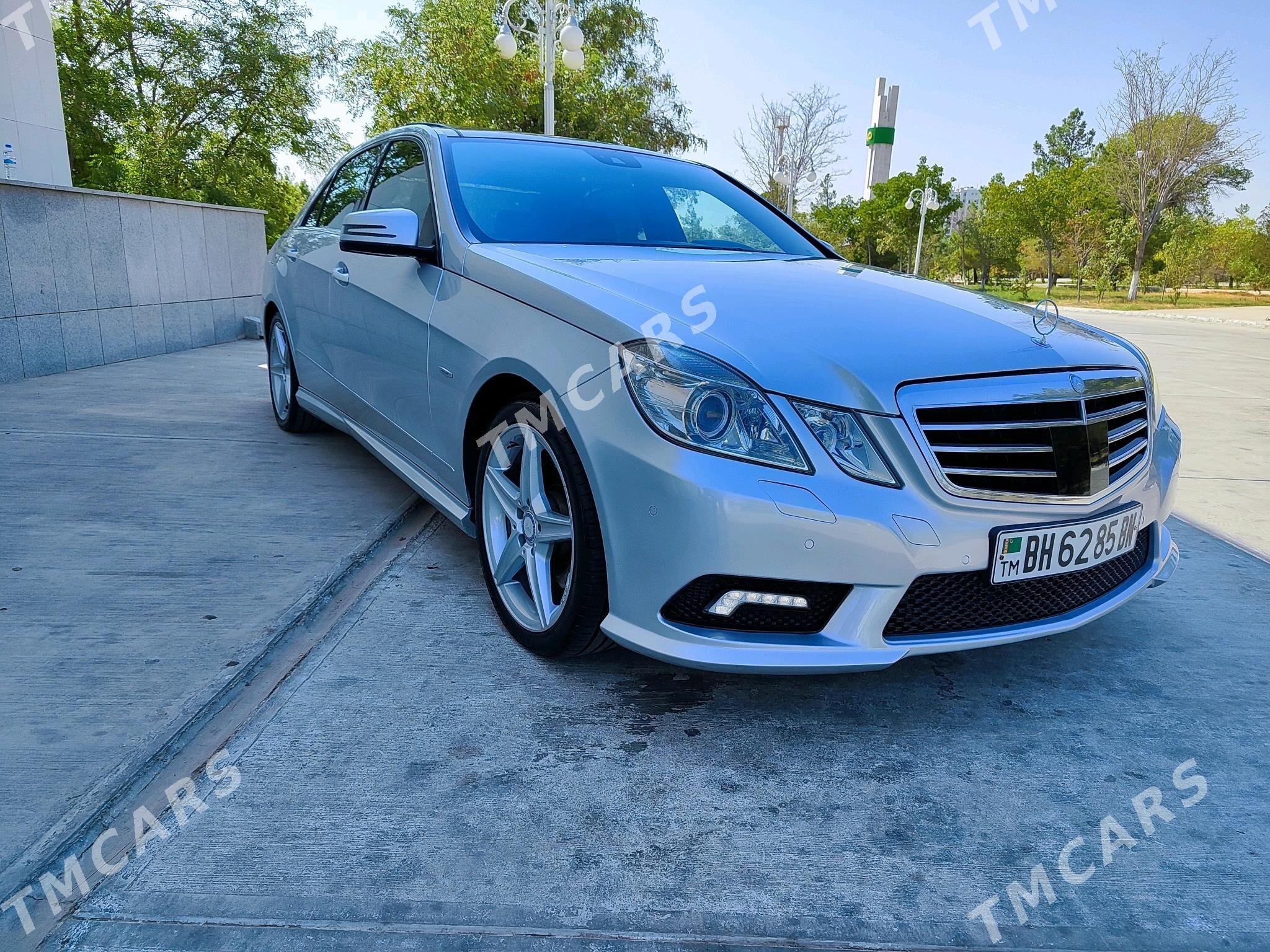 Mercedes-Benz E350 2010 - 300 000 TMT - Балканабат - img 9