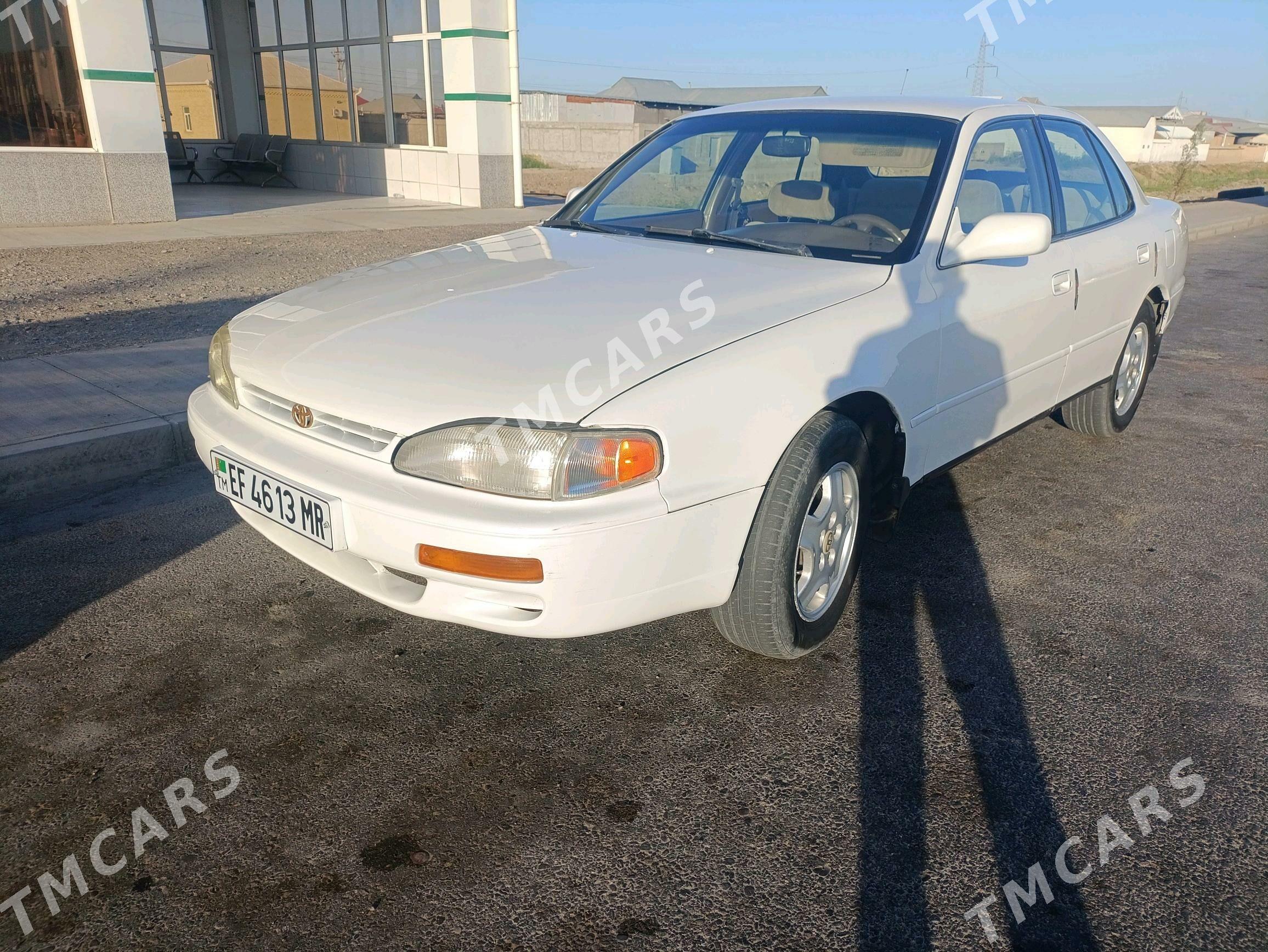 Toyota Camry 1995 - 95 000 TMT - Мары - img 4