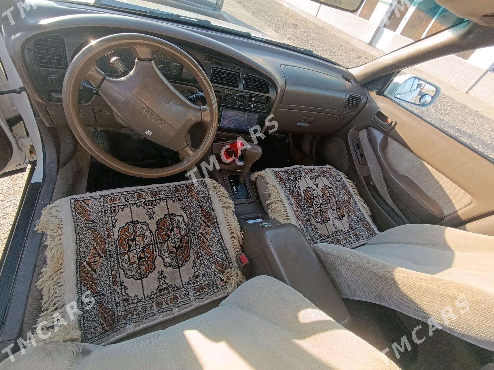 Toyota Camry 1995 - 95 000 TMT - Мары - img 6