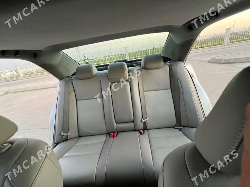 Toyota Camry 2012 - 240 000 TMT - Türkmenabat - img 8