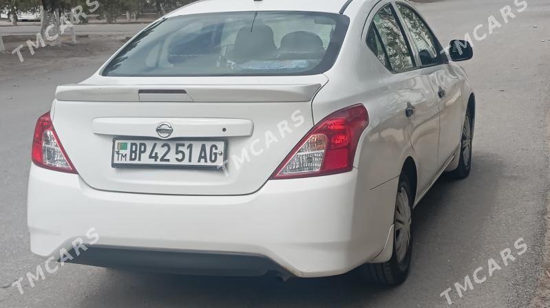 Nissan Versa 2014 - 120 000 TMT - Бузмеин - img 2