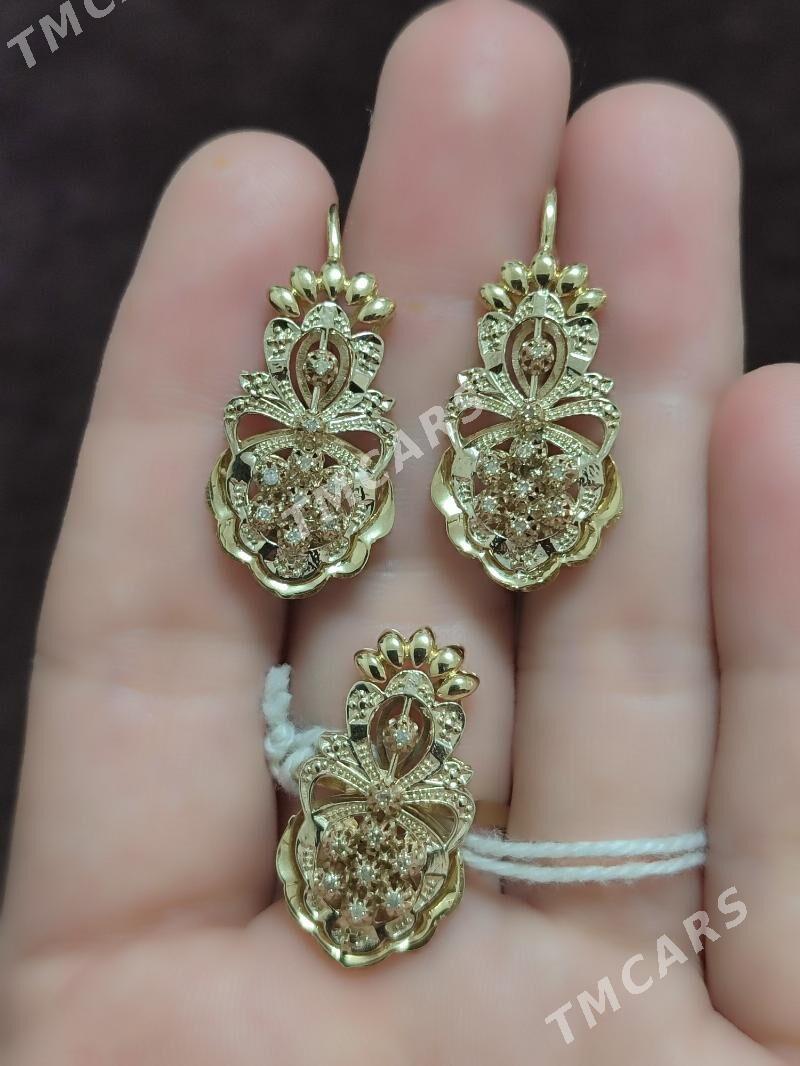 gyzyl kamplekt - Мир 2 - img 2