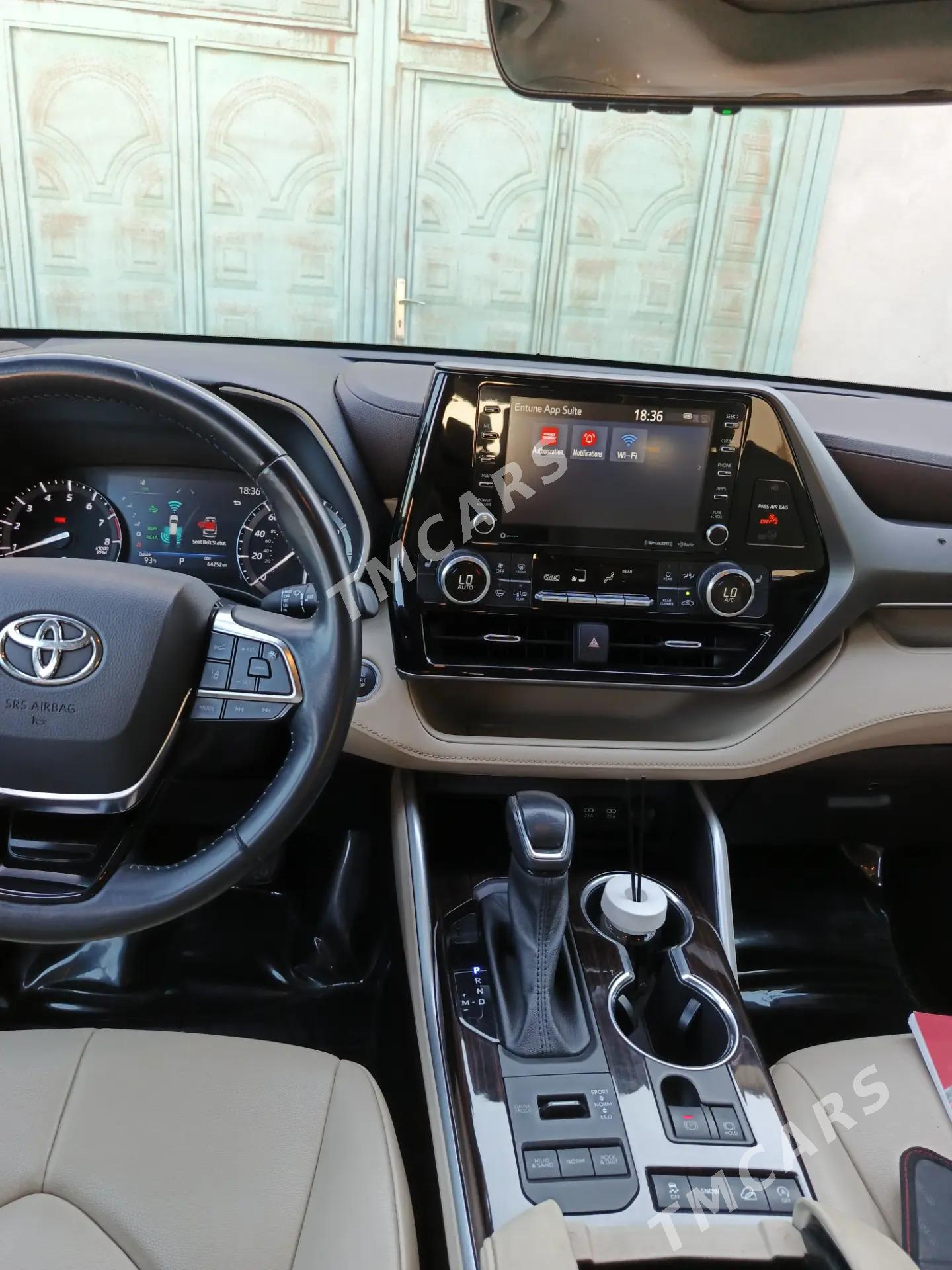Toyota Highlander 2021 - 620 000 TMT - Кёнеургенч - img 6