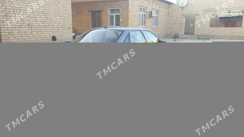 Opel Vectra 1989 - 38 000 TMT - Туркменабат - img 4