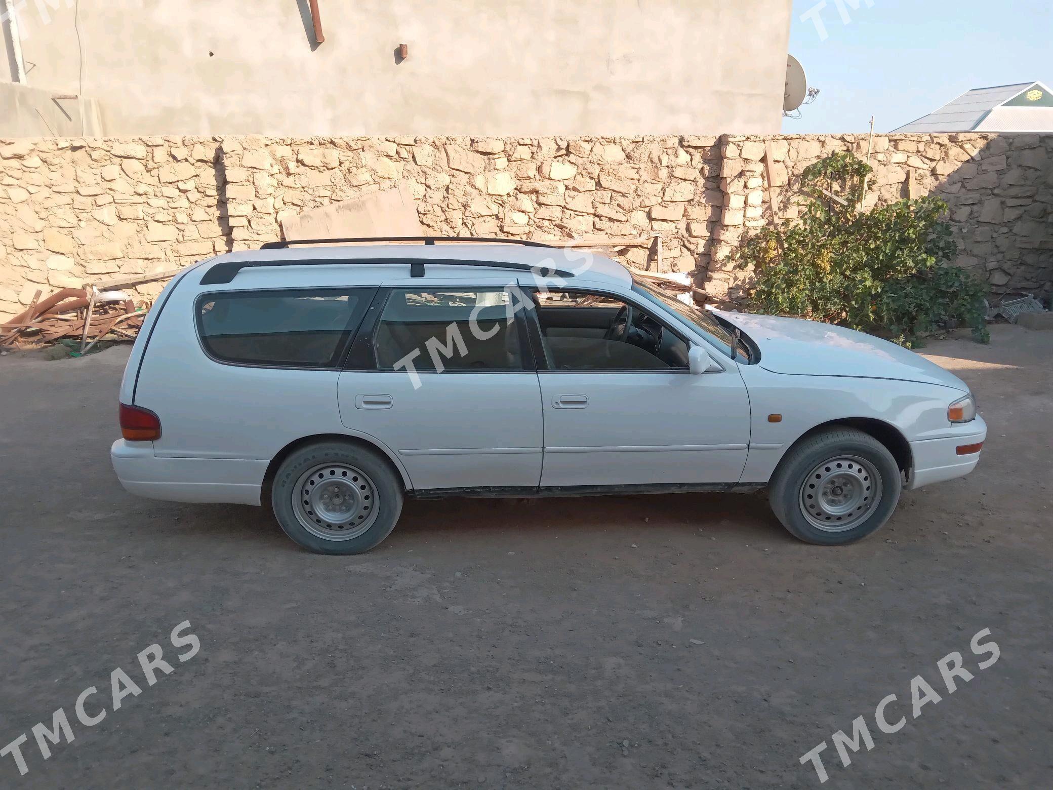 Toyota Camry 1997 - 90 000 TMT - Туркменбаши - img 3