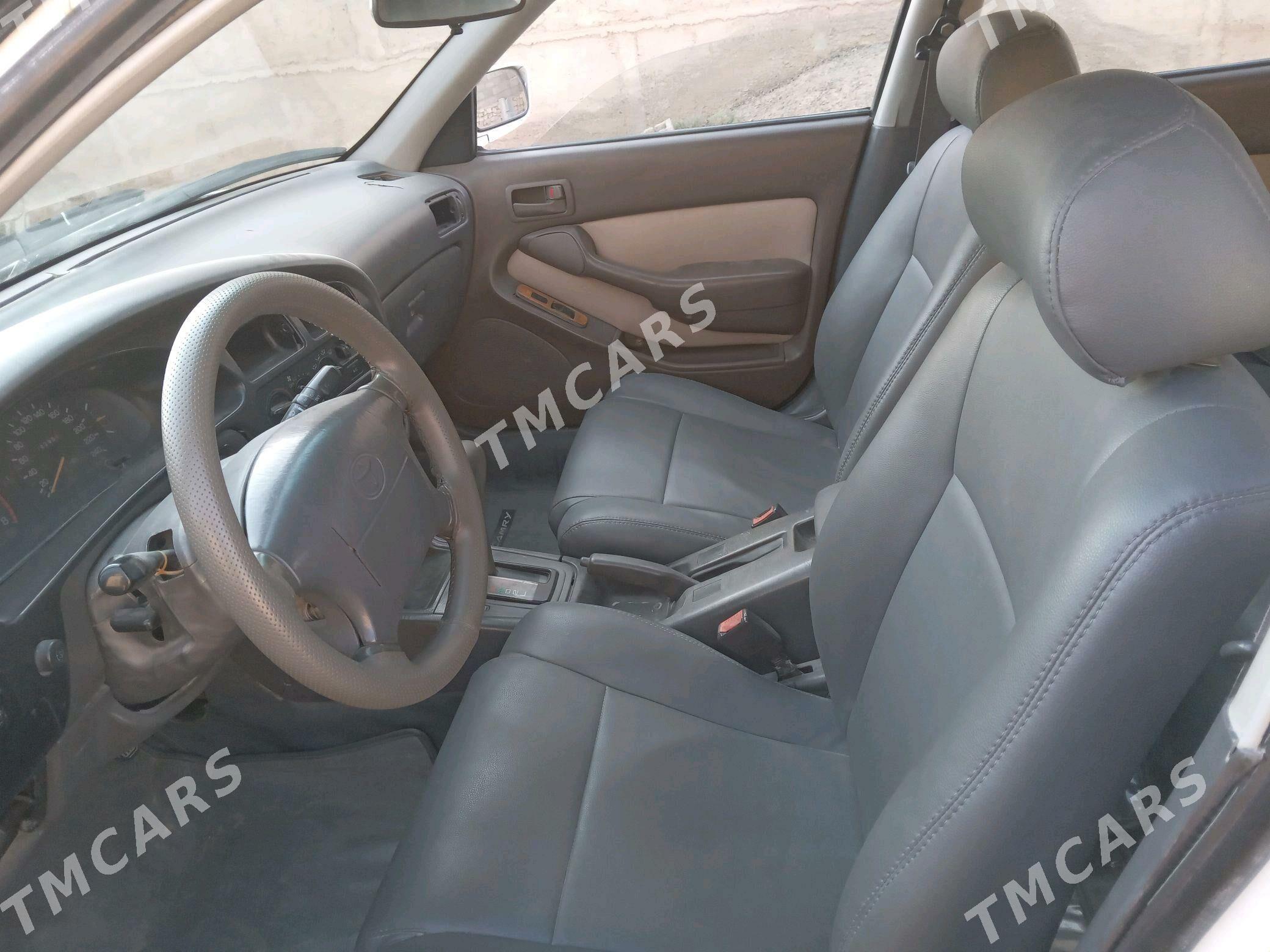 Toyota Camry 1997 - 90 000 TMT - Туркменбаши - img 5