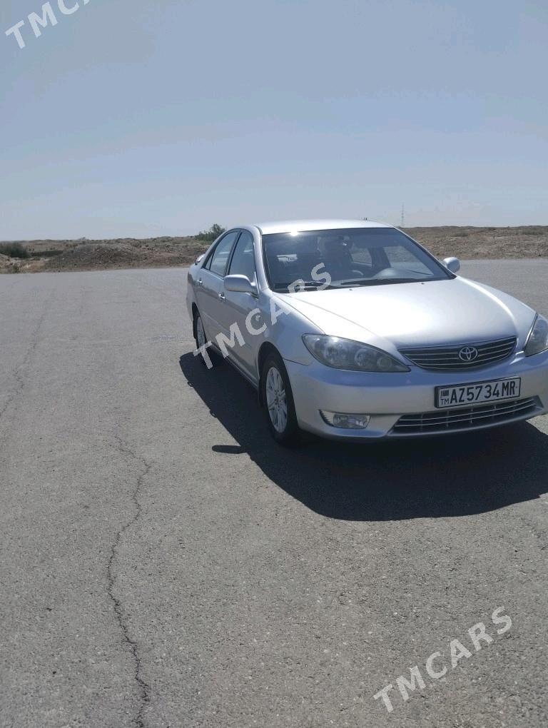 Toyota Camry 2004 - 130 000 TMT - Murgap - img 2