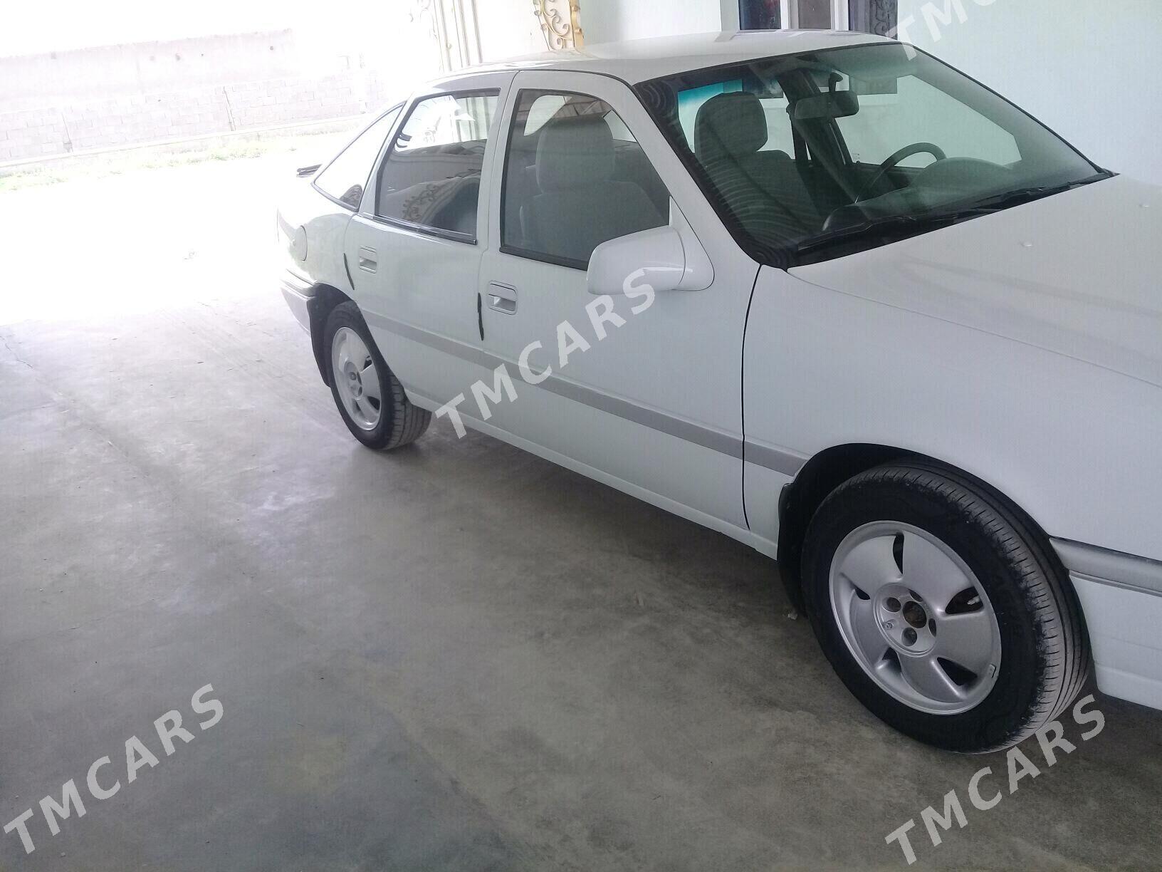 Opel Vectra 1995 - 40 000 TMT - Кака - img 6