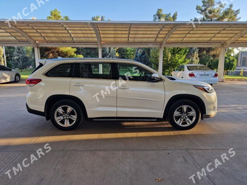 Toyota Highlander 2018 - 470 000 TMT - Мары - img 3