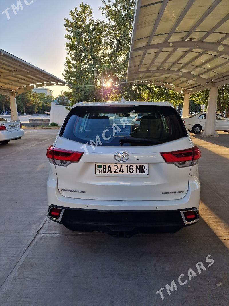 Toyota Highlander 2018 - 470 000 TMT - Мары - img 4