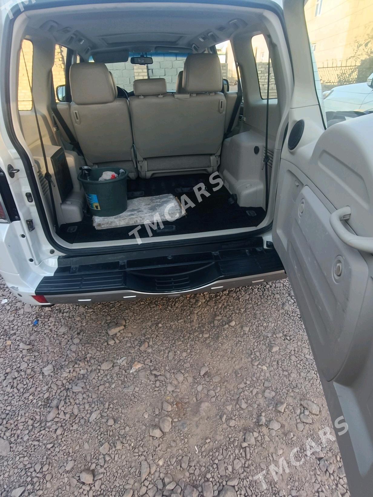 Mitsubishi Pajero 2014 - 260 000 TMT - Гороглы (Тагта) - img 5