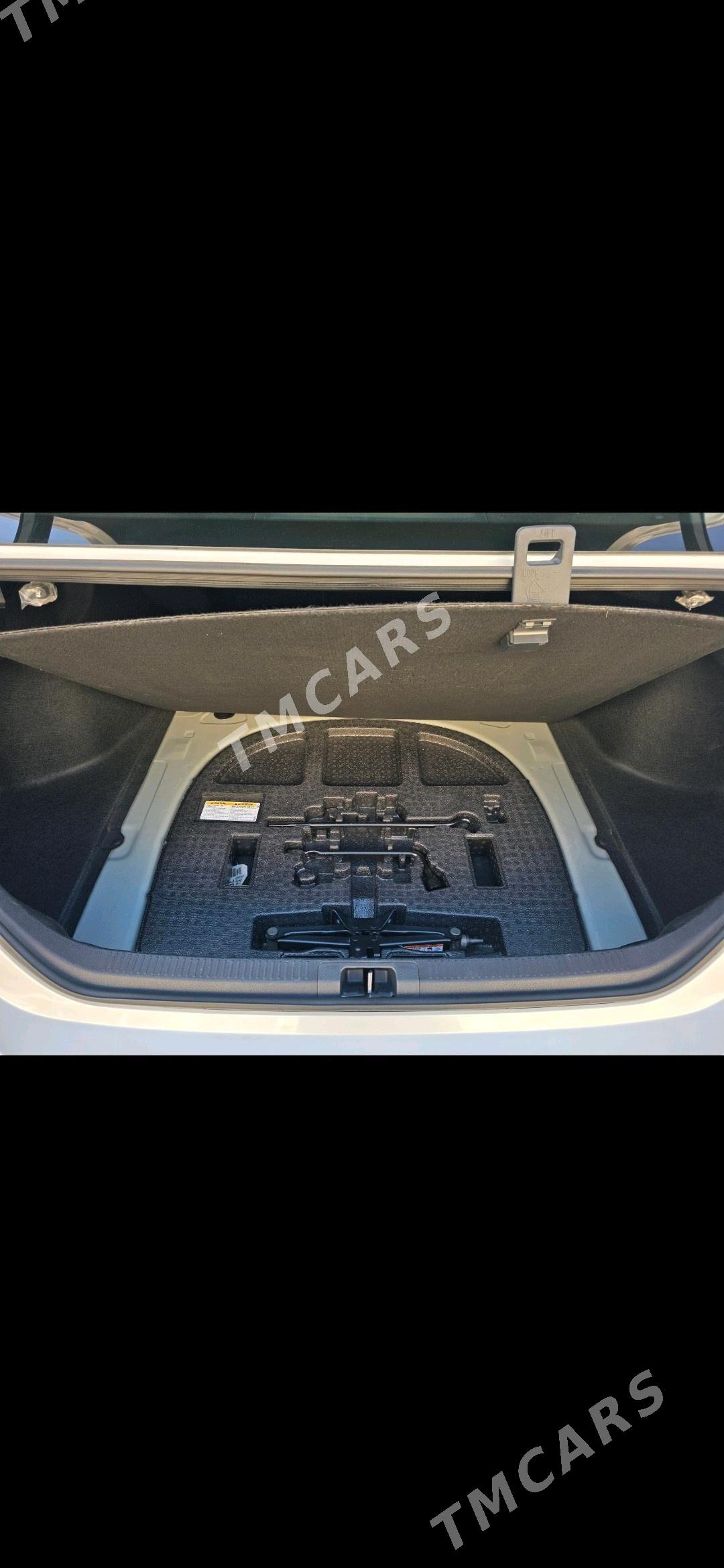 Toyota Camry 2020 - 315 000 TMT - Ашхабад - img 9