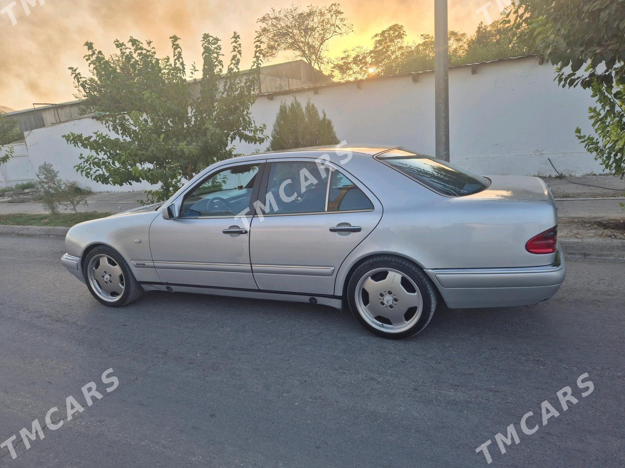 Mercedes-Benz E320 1996 - 95 000 TMT - Babadaýhan - img 7