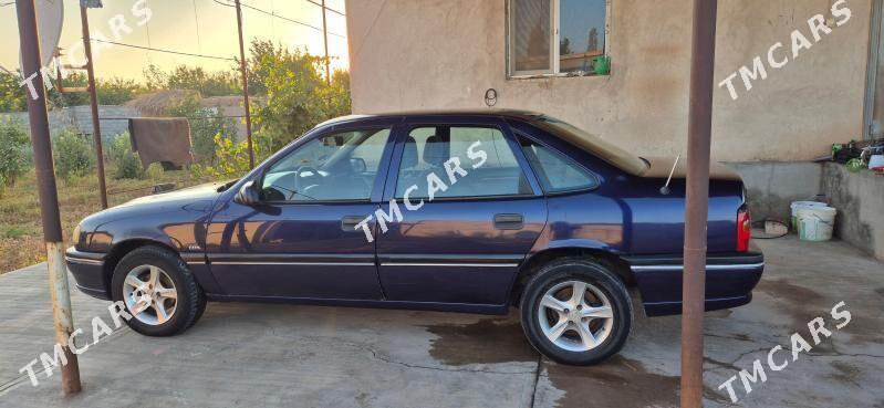 Opel Vectra 1995 - 47 000 TMT - Дашогуз - img 3