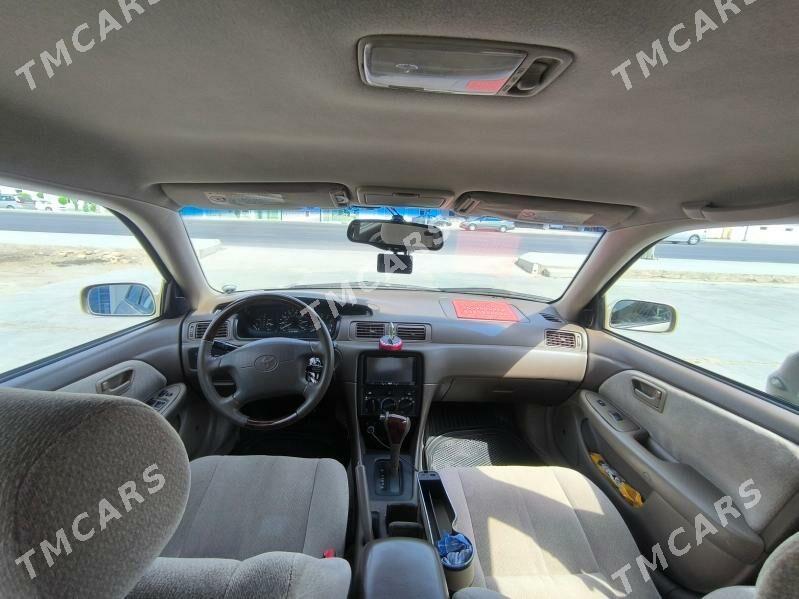 Toyota Camry 2001 - 226 000 TMT - Mary - img 9