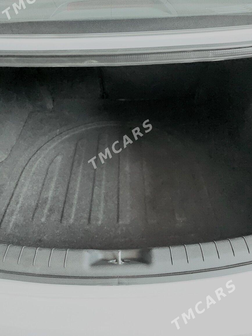 Hyundai Elantra 2019 - 225 000 TMT - Aşgabat - img 4