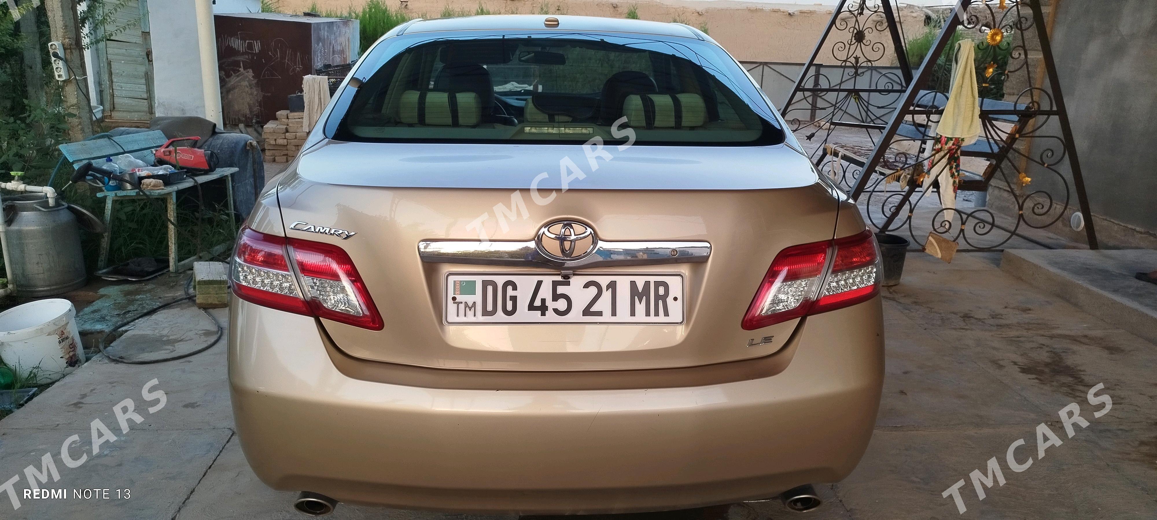 Toyota Camry 2011 - 195 000 TMT - Ёлётен - img 2