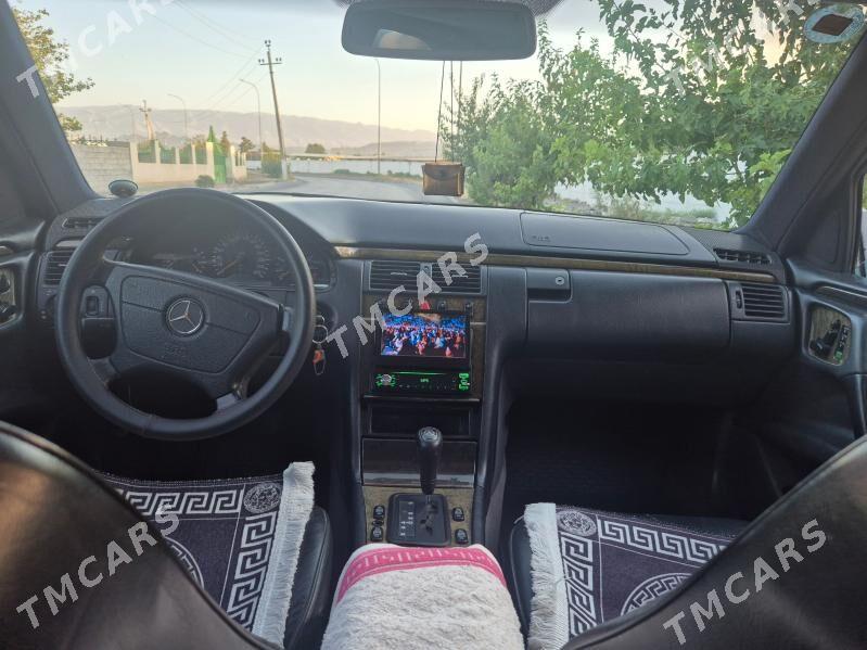 Mercedes-Benz E320 1996 - 95 000 TMT - Babadaýhan - img 2