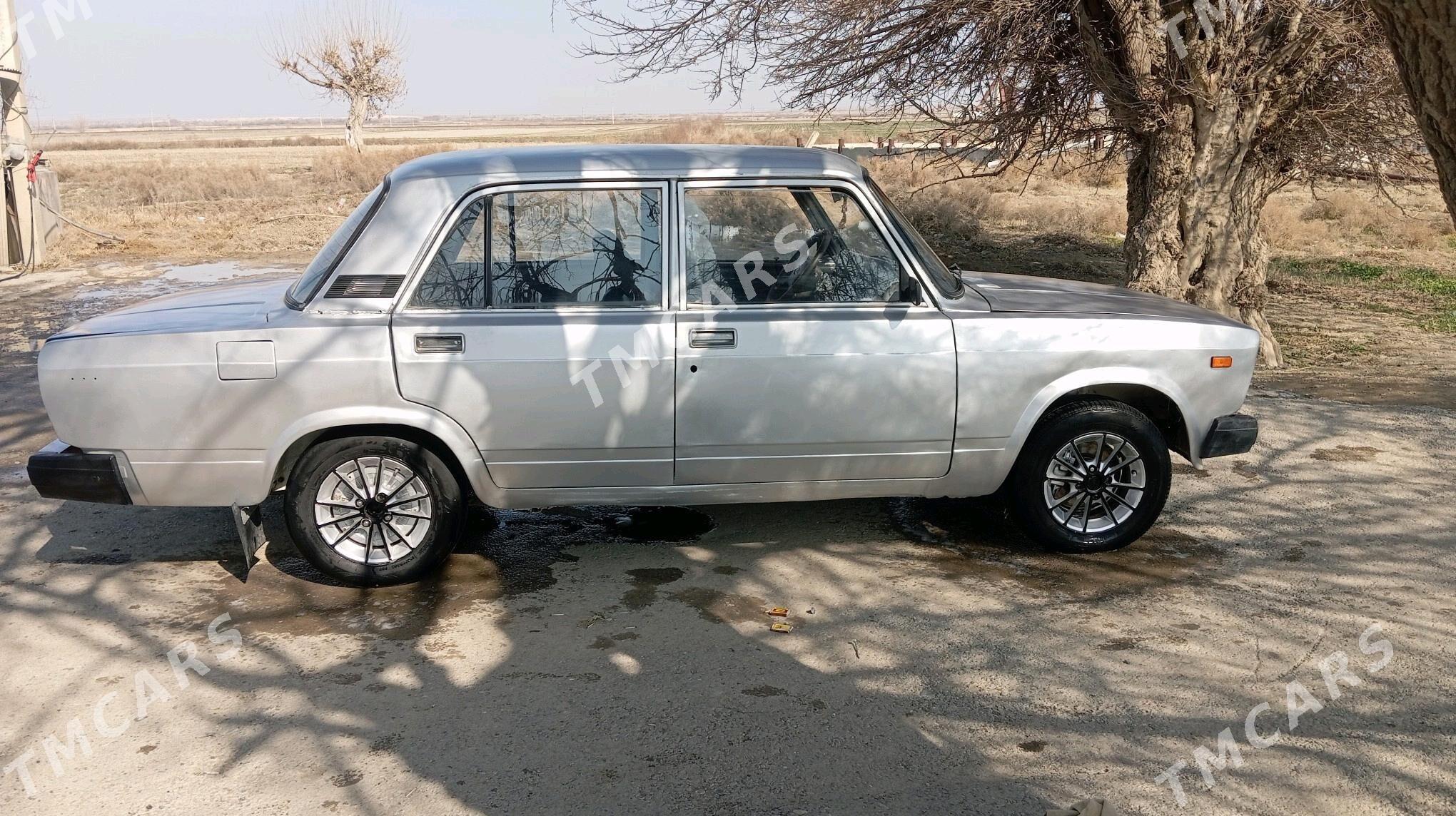 Lada 2105 2001 - 13 000 TMT - Bäherden - img 5
