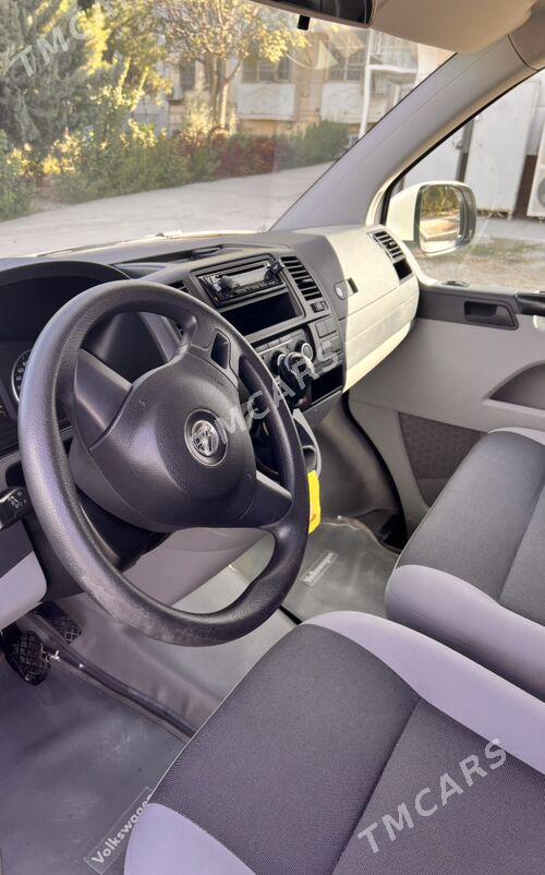 Volkswagen Transporter 2015 - 300 000 TMT - Aşgabat - img 2