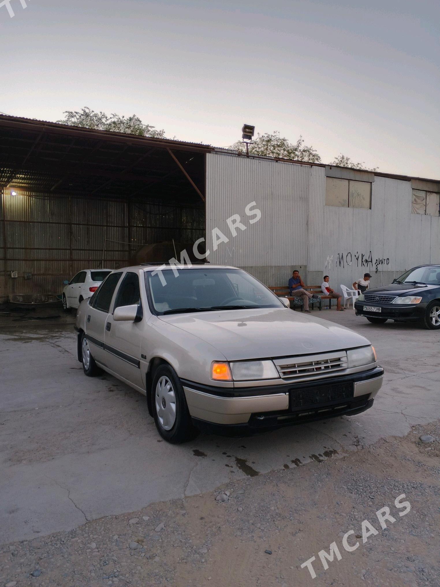 Opel Vectra 1991 - 40 000 TMT - Mary - img 3