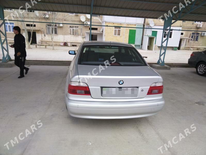 BMW E39 2001 - 120 000 TMT - Balkanabat - img 2