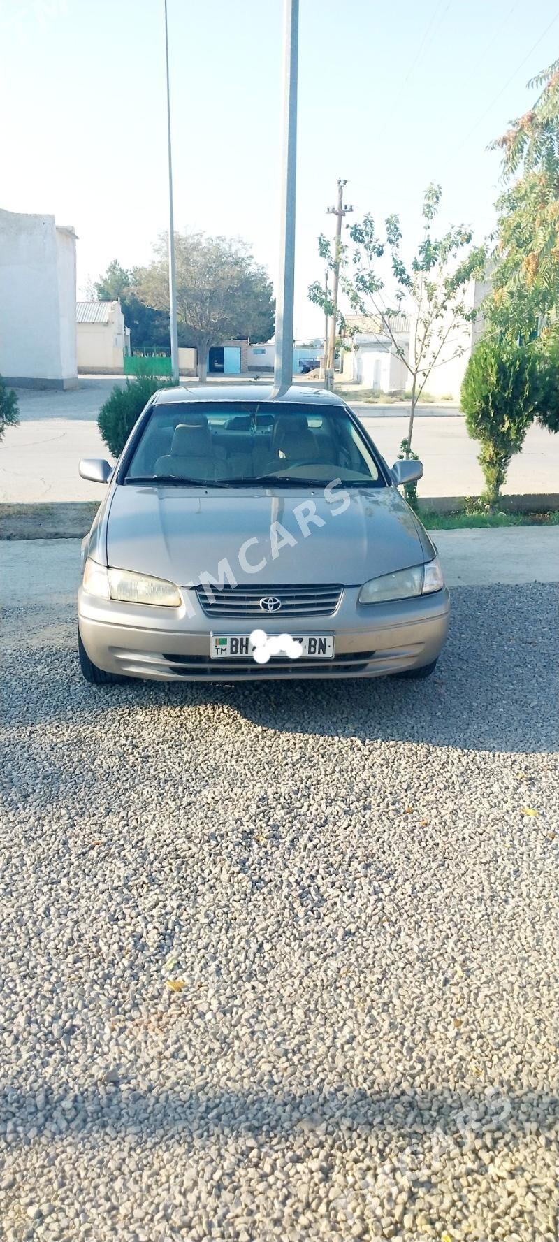Toyota Camry 1998 - 120 000 TMT - Bereket - img 4