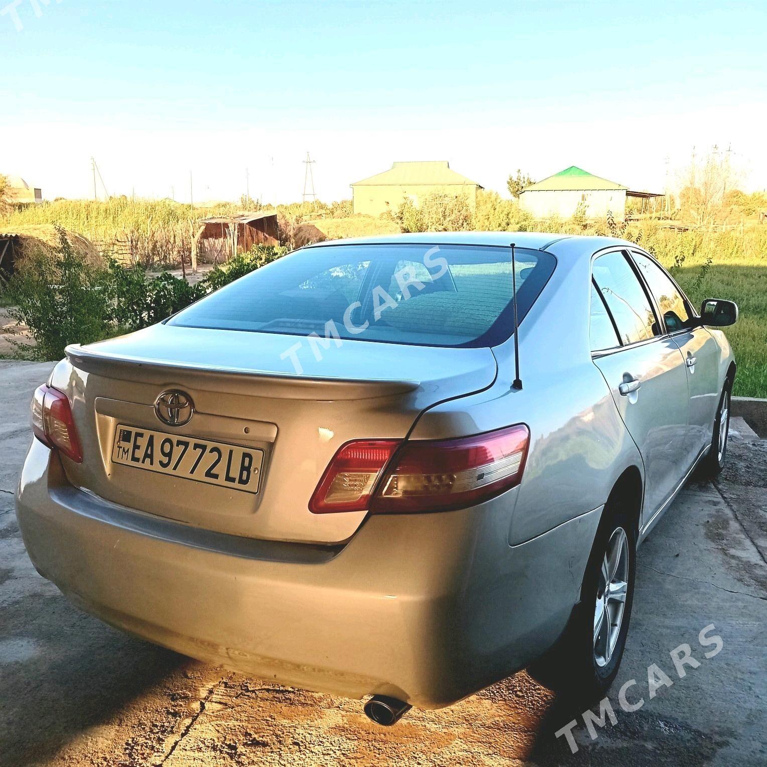 Toyota Camry 2010 - 118 000 TMT - Hojambaz - img 5