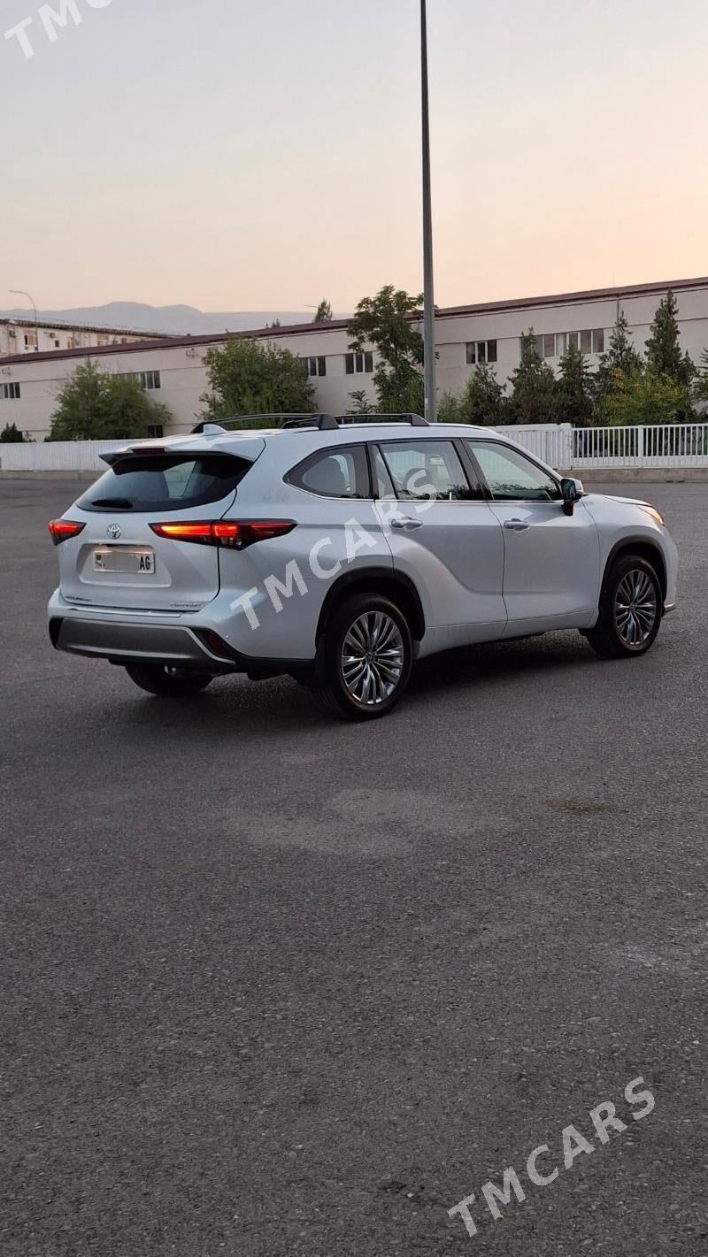 Toyota Highlander 2023 - 730 000 TMT - Ашхабад - img 4