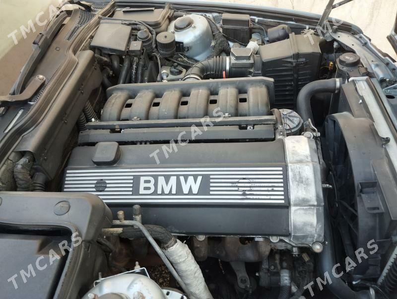 BMW 525 1990 - 85 000 TMT - Gyzylarbat - img 8