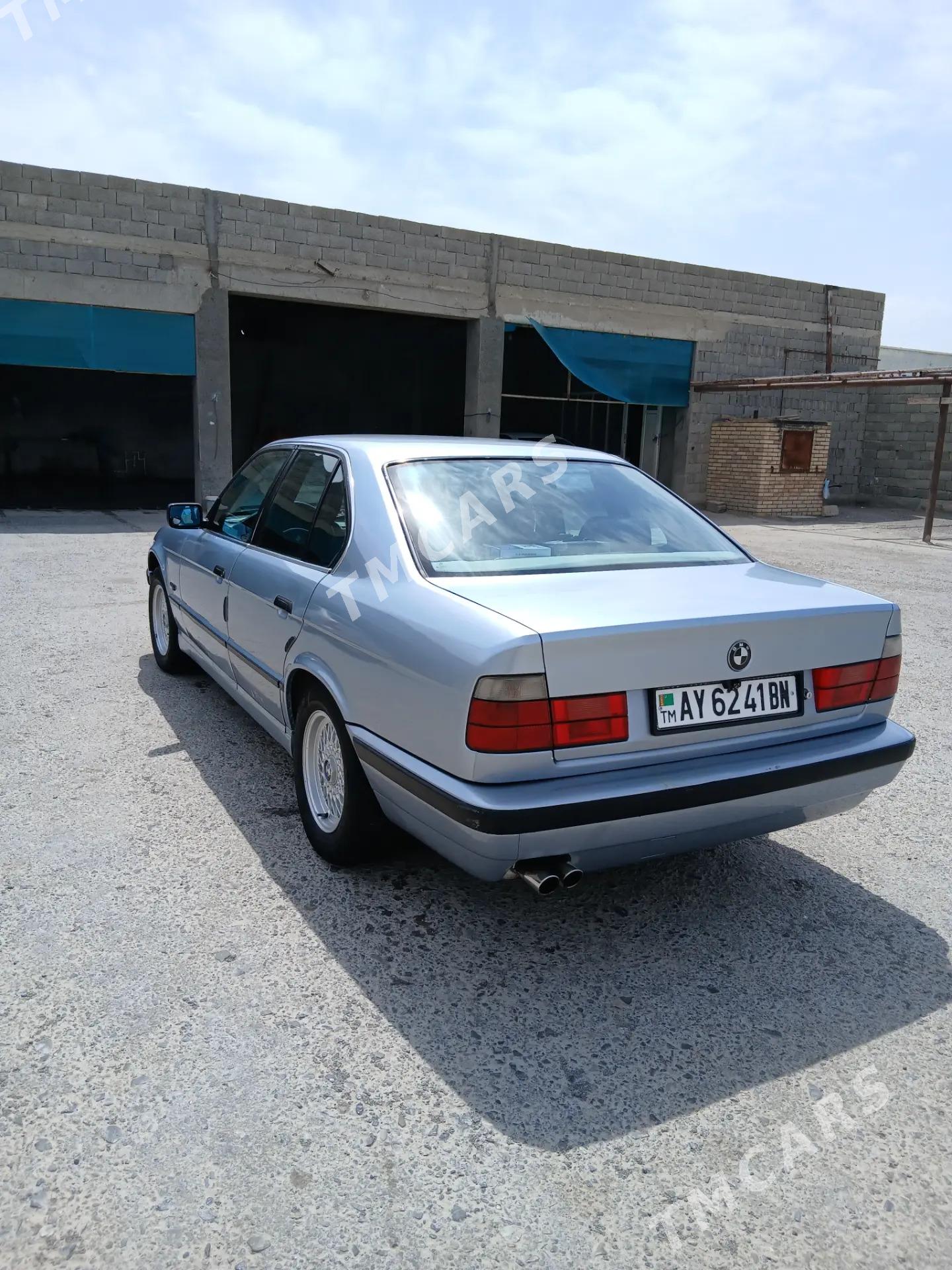 BMW 525 1990 - 85 000 TMT - Gyzylarbat - img 3