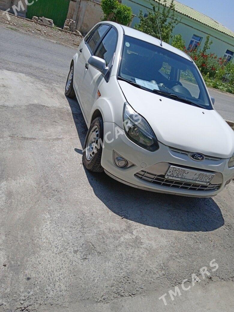 Ford Figo 2012 - 78 000 TMT - Ашхабад - img 2