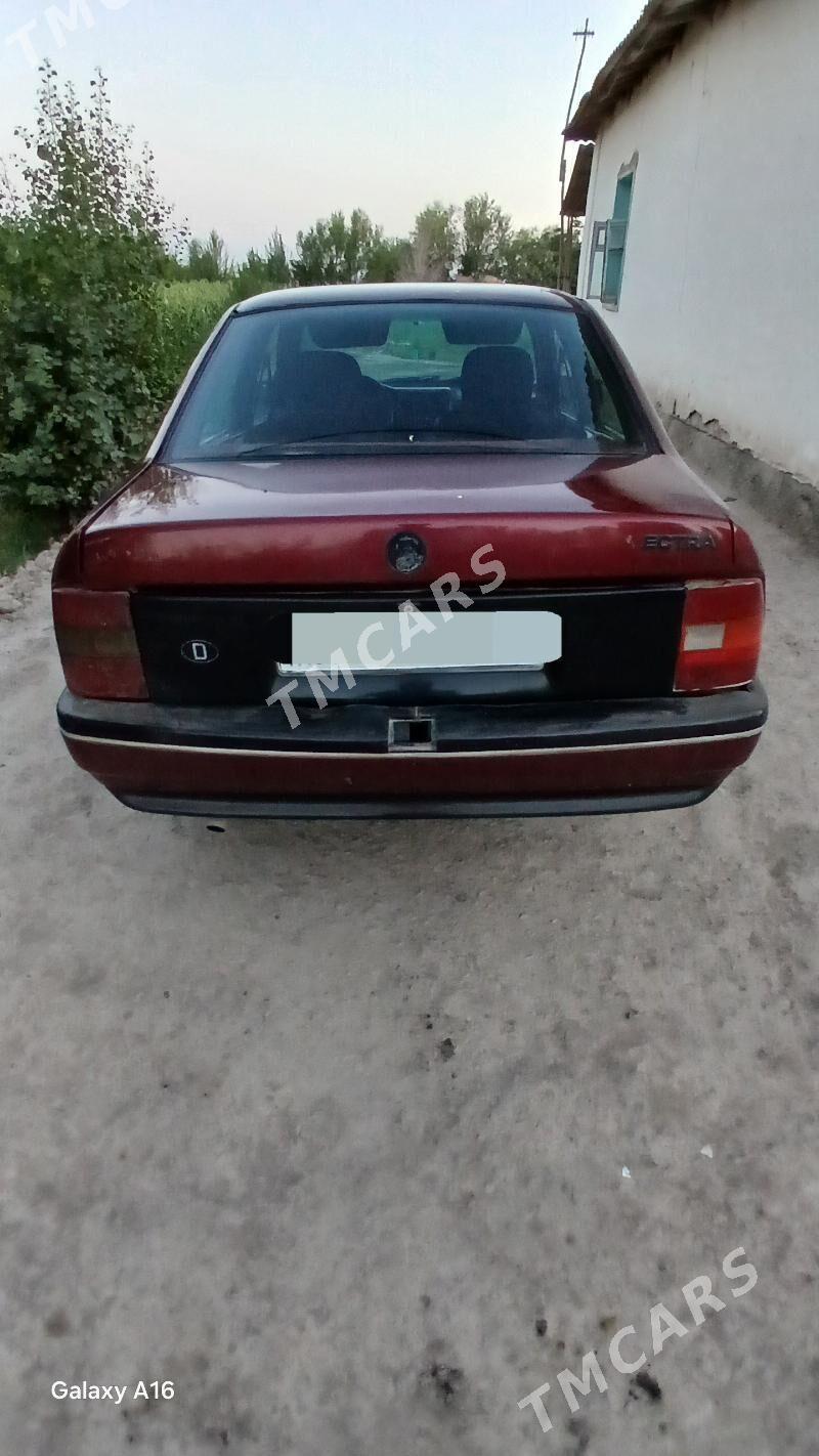 Opel Vectra 1991 - 28 000 TMT - Gubadag - img 3