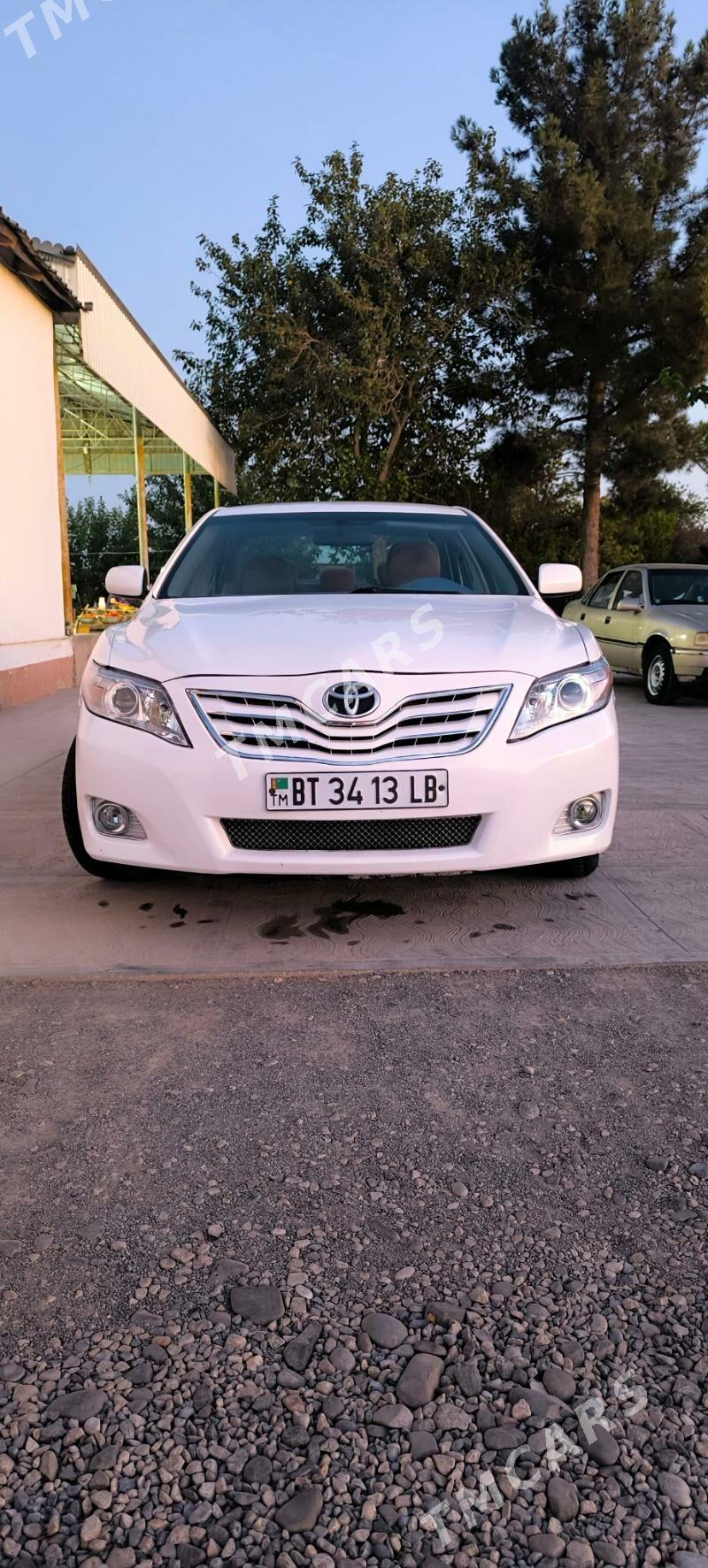 Toyota Camry 2010 - 135 000 TMT - Oguz han - img 3