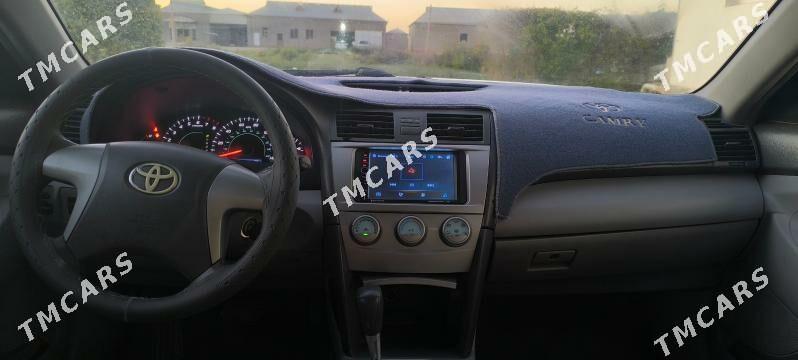 Toyota Camry 2010 - 135 000 TMT - Oguz han - img 6